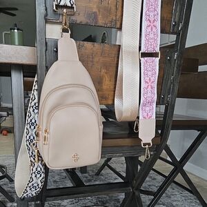 Simply Southern Classic Sling Bag